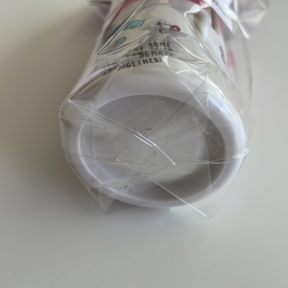 Hello Kitty Toothpick Dispenser - Picture 3 of 7